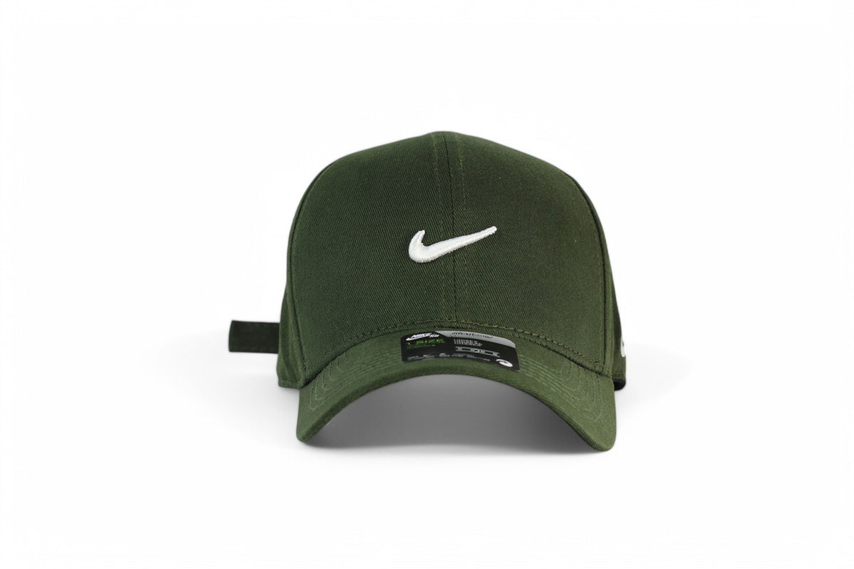 Boné Nike Club  Strapback Verde Militar