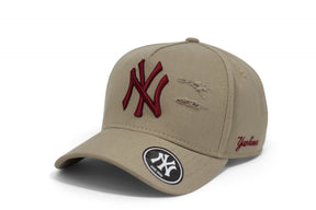 Boné New Era MLB New York Yankees Destroyed Caqui e Vermelho