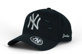 Boné New Era MLB New York Yankees Destroyed Preto e Prata
