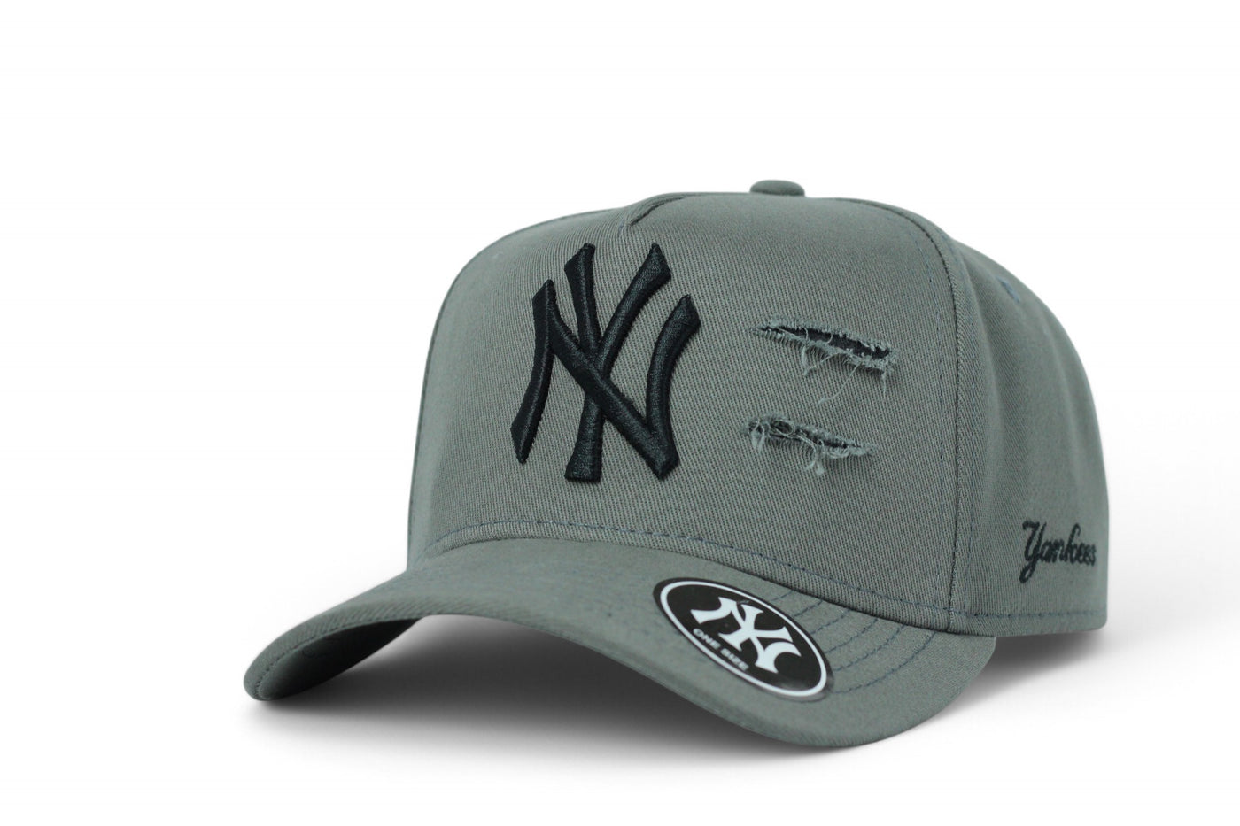 Boné New Era Rasgado Cinza escuro