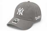 Boné New Era Dad Hat Cinza e Branco