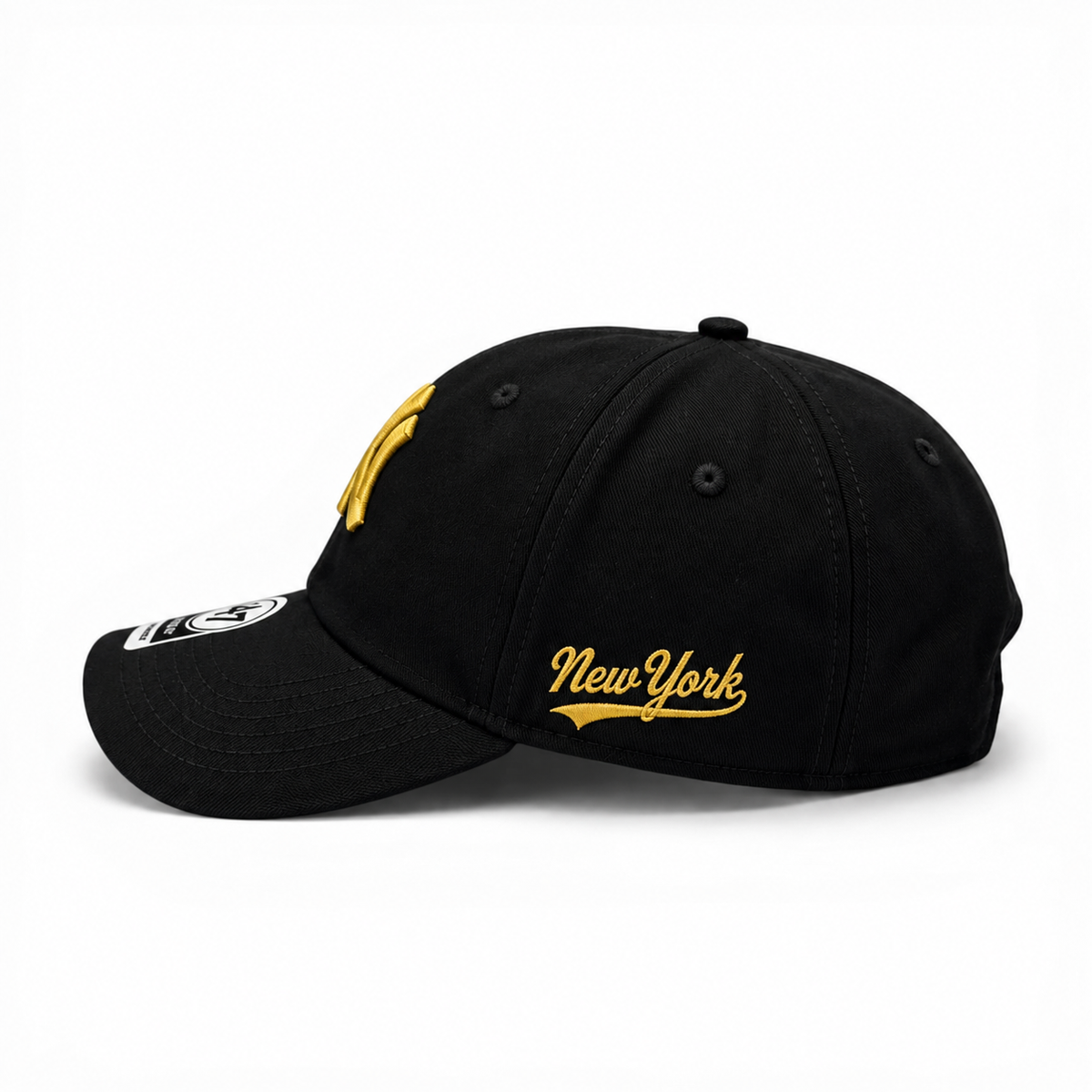 Boné New Era Dad Hat Preto e Dourado