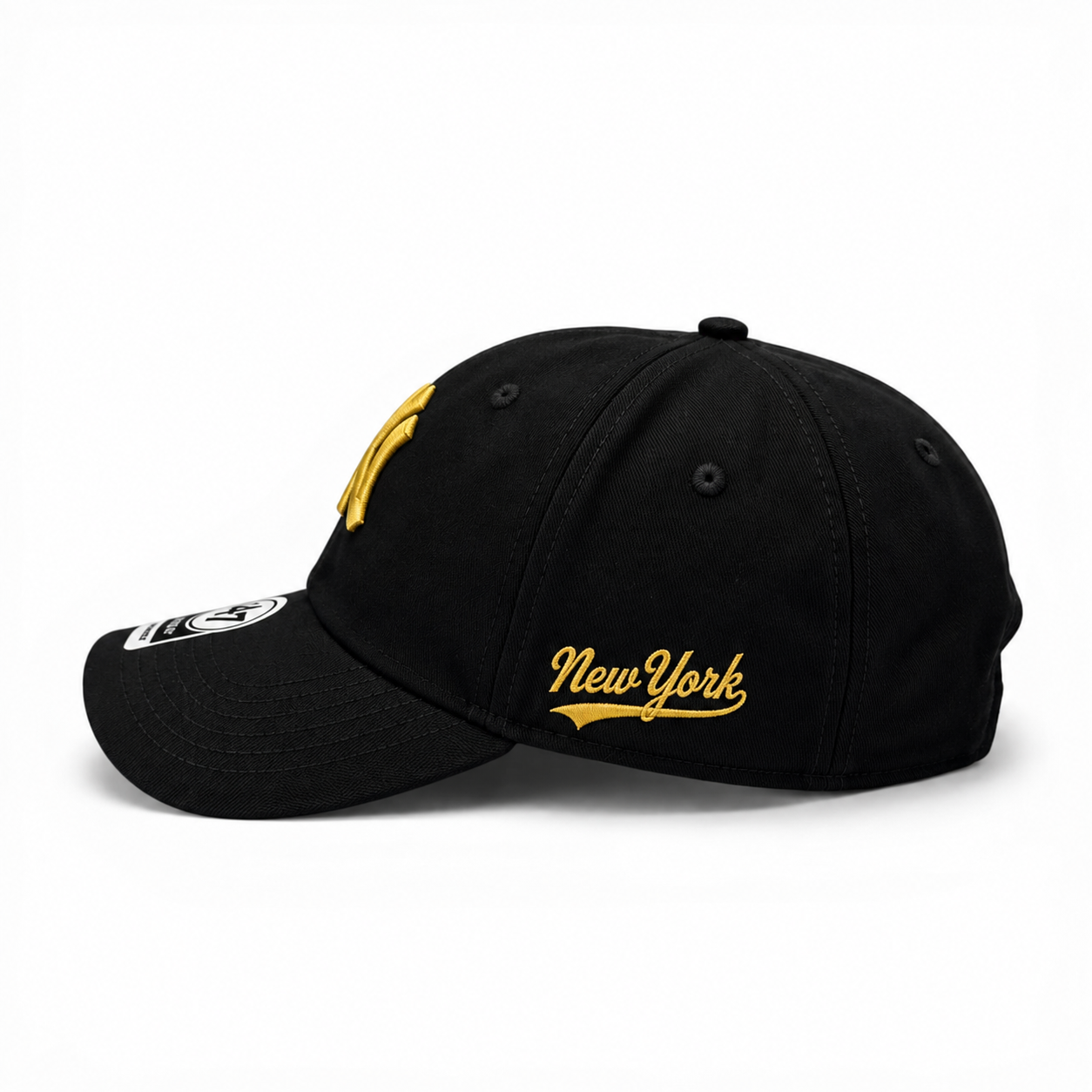 Boné New Era Dad Hat Preto e Dourado