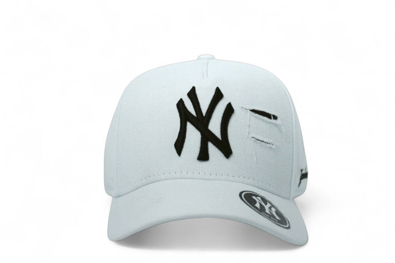 Boné New Era MLB New York Yankees Destroyed Branco e Preto